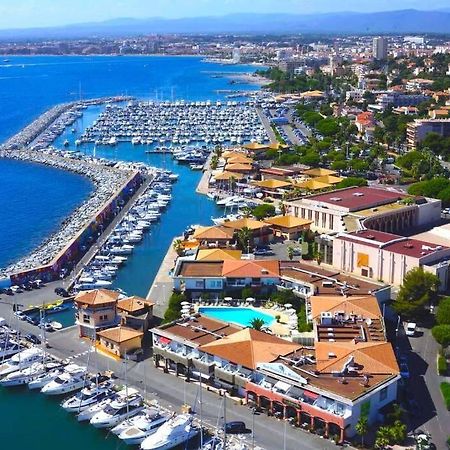 Appartement A Santa Lucia Vue Mer Saint-Raphaël Екстериор снимка